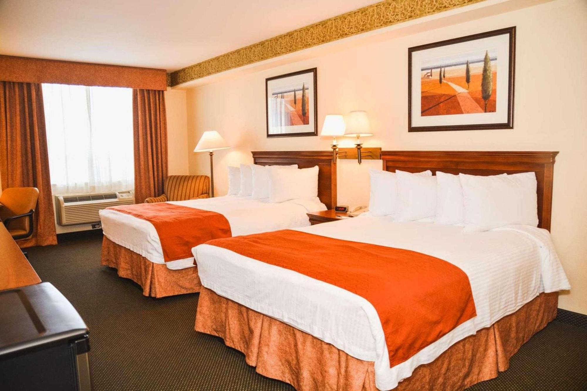 Country Inn & Suites By Radisson, London South, On Экстерьер фото
