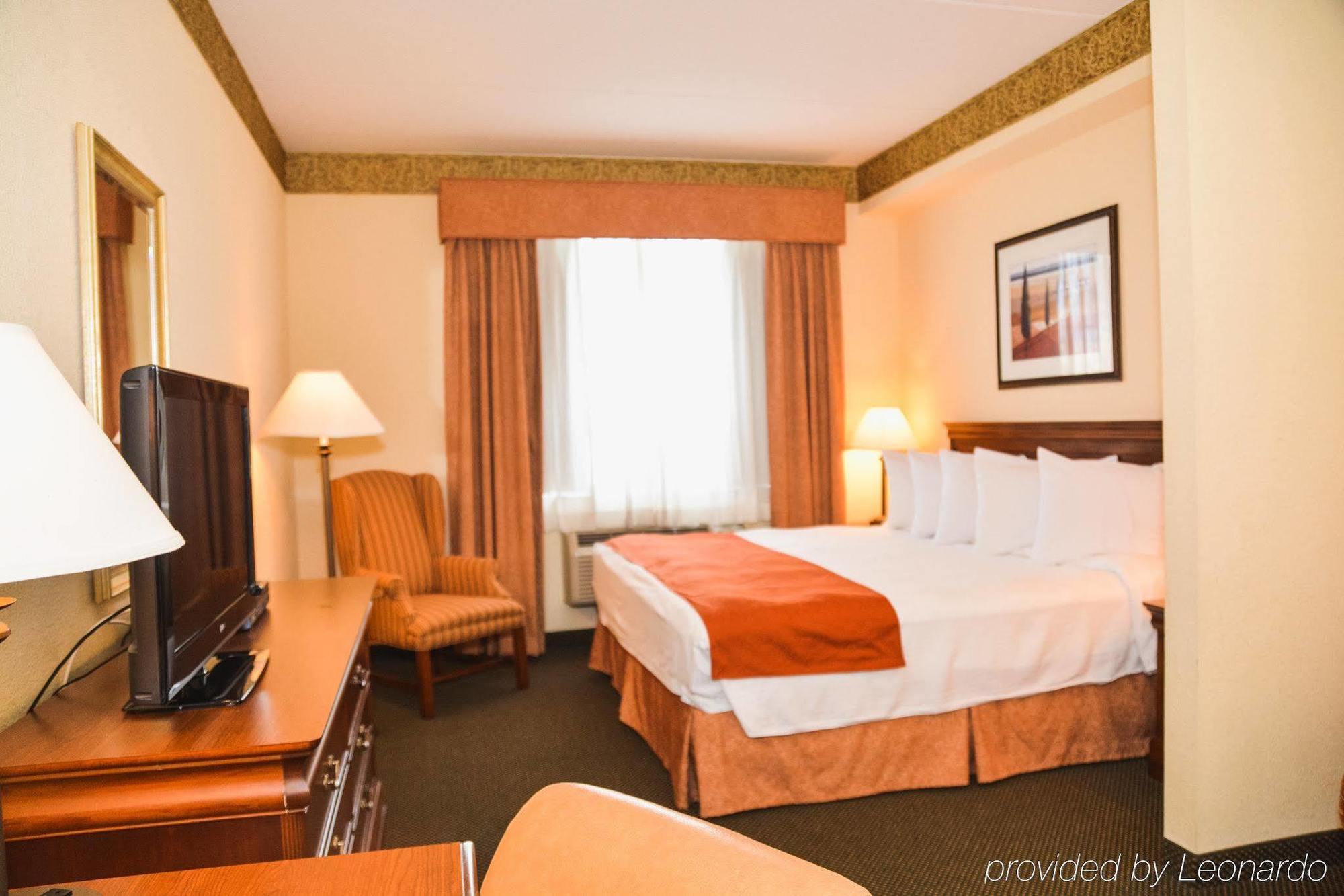 Country Inn & Suites By Radisson, London South, On Экстерьер фото